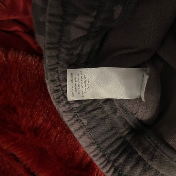 Athleta Farallon Joggers, Camo, Size 2 - Picture 8 of 8